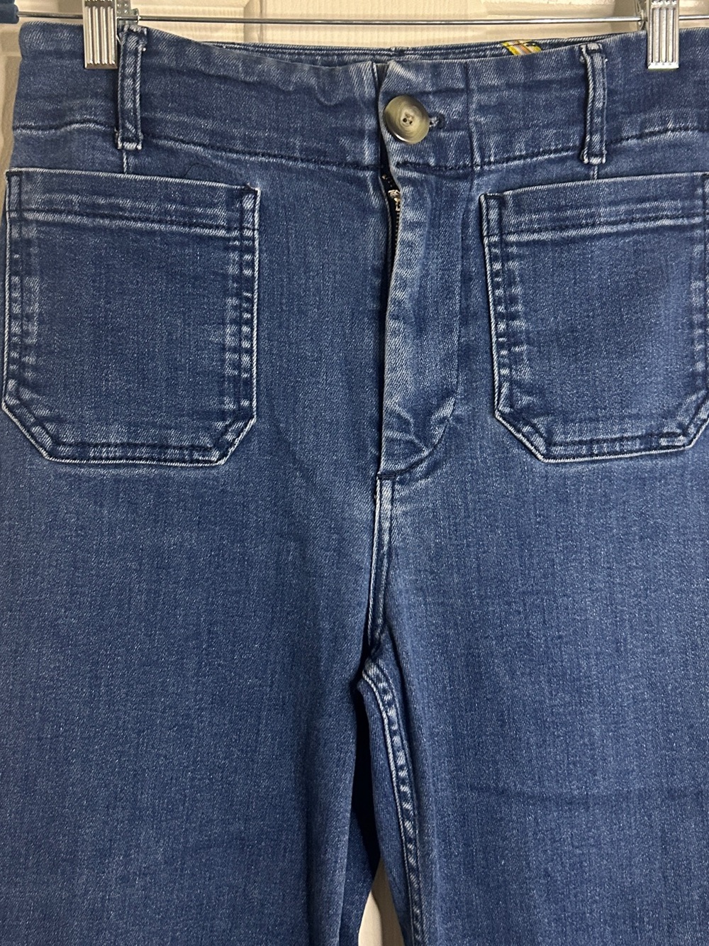 Anthropologie women Relaxed Wide-Leg Jeans in Medium Blue - Picture 4 of 10